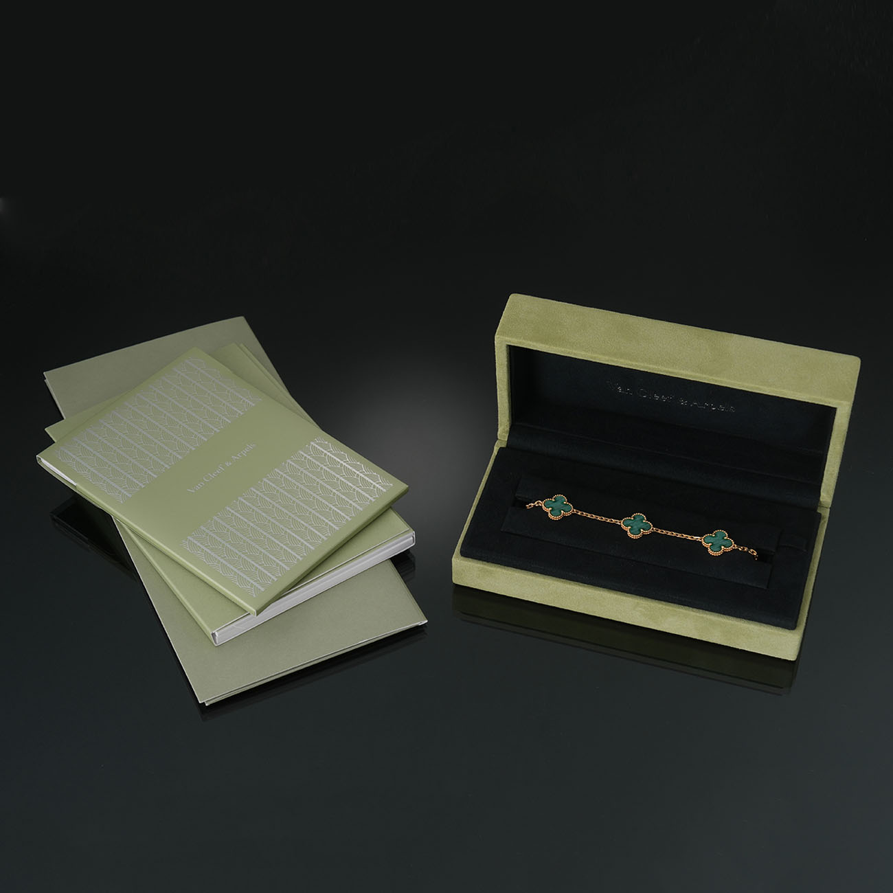 VAN CLEEF & ARPELS(USED)반클리프 빈티지 알함브라 말라카이트 5모티브 브레이슬릿 ARL80900
